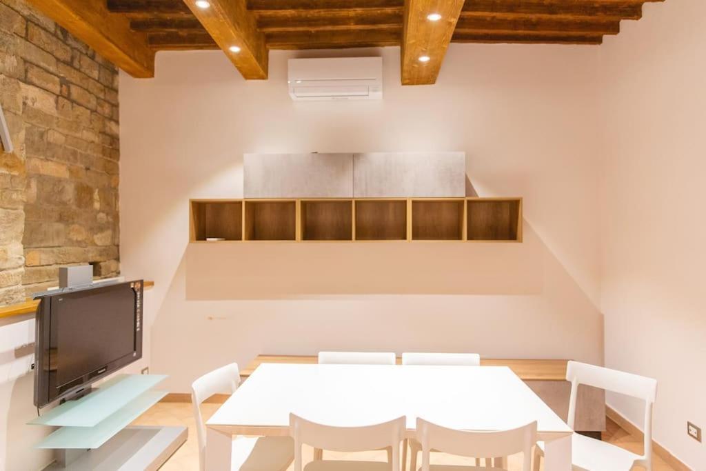 Cozy And Charmin 3Br Apartment Steps By Duomo Florence Ngoại thất bức ảnh